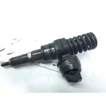 

038130073AJ INJECTOR SEAT CORDOBA SALOON (6L2)