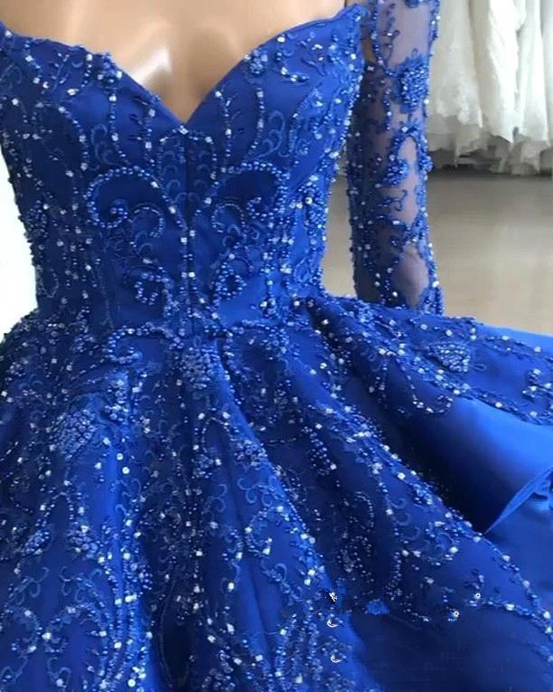 Сатиновые пышные платья с открытыми плечами 2019 г. Многослойное бальное платье с вышивкой и длинными рукавами, украшенное бусинами вечернее