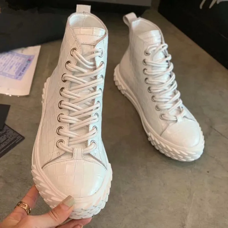 Ботильоны для женщин; женская обувь; chaussures femme; женская обувь с перекрестной шнуровкой; женские ботинки с круглым носком на плоской подошве; scarpe donna; низкий каблук