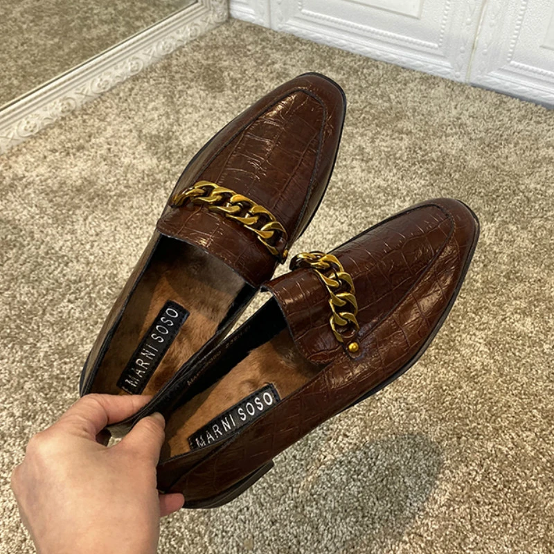 vintage womens alligator shoes