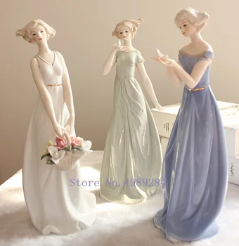 

Nordic Creative ceramics Sculpture Decorative ornaments Retro girl Desktop decoration Children's room miniature figurines