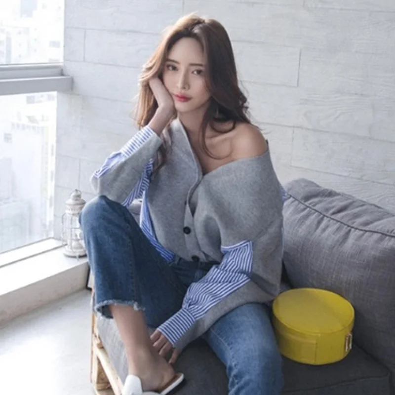 Autumn Winter 2019 New V-neck Ladies Sweater Stripes Loose Wild Women Clothing Korean Style Women Sweater
