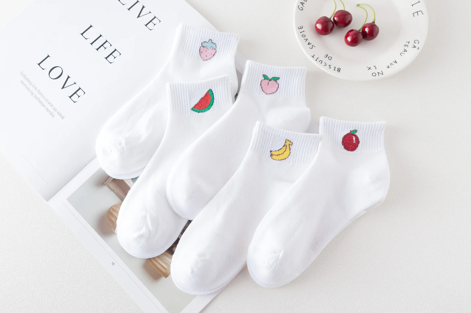 Hot Selling Japanese-style Solid White Fruit Pattern WOMEN'S Low-cut Liners Socks Students' Socks Women's Breathable Short Socks