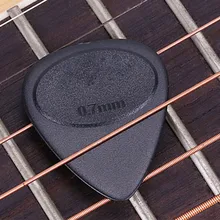 

10X0.7mm Guitar Picks Thickness Non-slip Nylon Acoustic Electric Guitar Picks Plectrum Black ABS Guitar Bass Ukelele EGuitar Acc