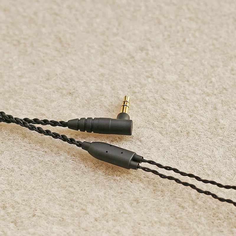 12505443705_250677407