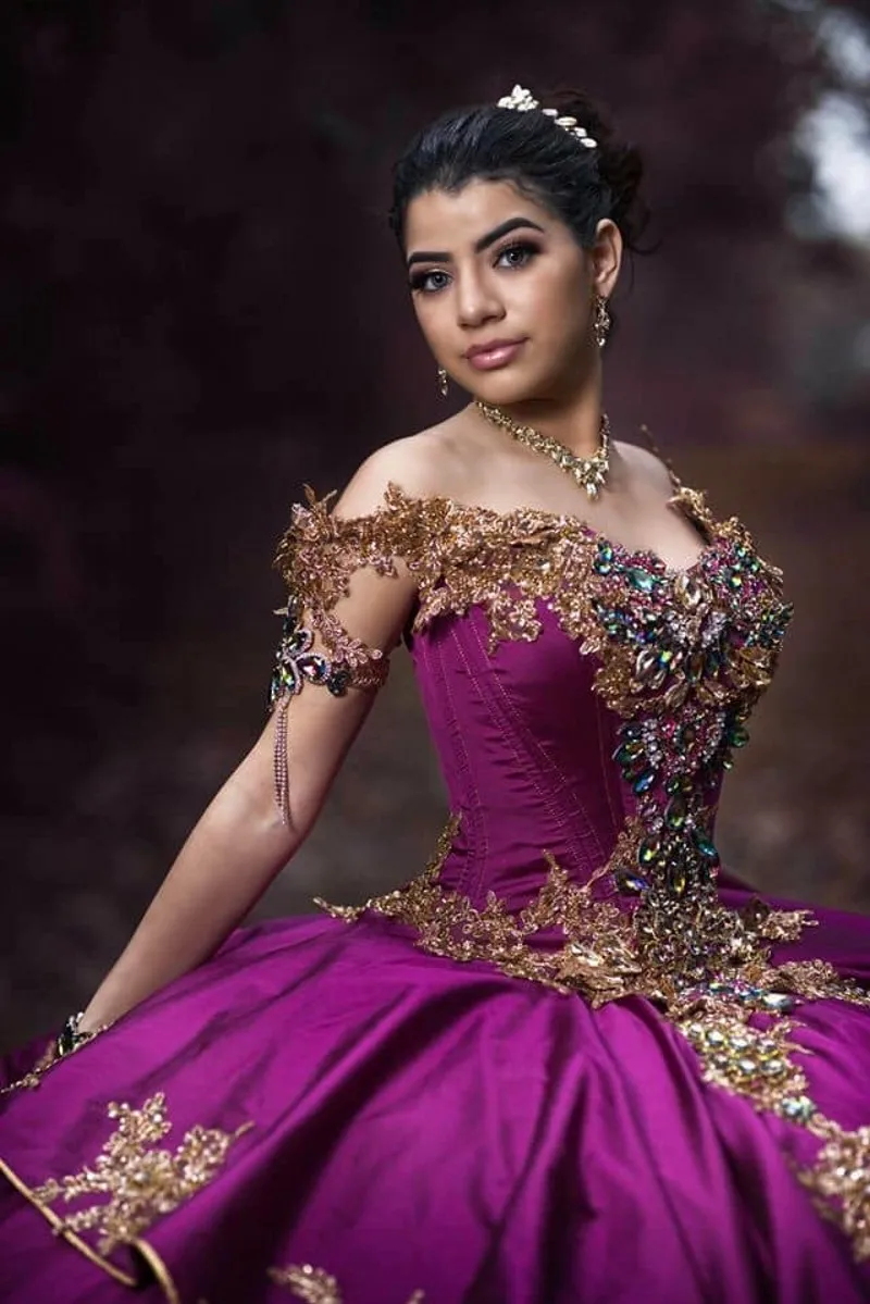 Cara \u0026 Alan vestidos de quinceañera morados hechos a medida, cuentas de  cristal, Apliques de encaje, 16 vestidos de 15 años|Vestidos de  quinceañera| - AliExpress