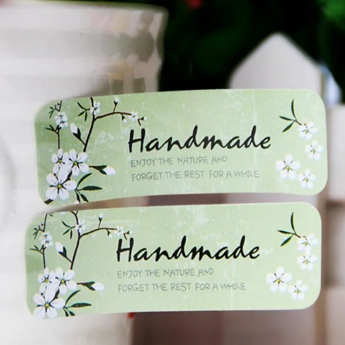 

120pcs/pack Vintage Small White Flower Body Handmade Blue Sealing Sticker Cake Baking Packaging Party Gift