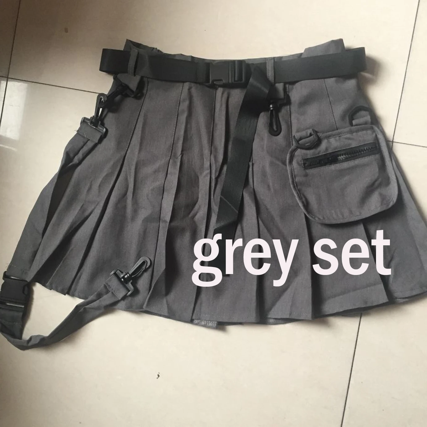Elegant High Waist Belt Zipper Ribbon Pocket Pleated Mini Skirt Harajuku Streetwear Korean Women Gothic Hip Hop Cargo Punk Sexy Elegant High Waist Belt Zipper Ribbon Pocket Pleated Mini Skirt Harajuku Streetwear Korean Women Gothic Hip Hop Cargo Punk Sexy