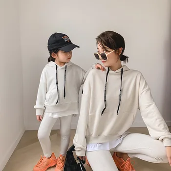 

2020 autumn parent-child suit girl long-sleeved hooded top + trousers two-piece suit