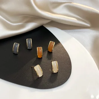 

2020 New Korean Geometric Small Curved Multicolor Opal Stud Earring Simple Women Ear Ring Prevent allergy Wedding Jewelery Gift