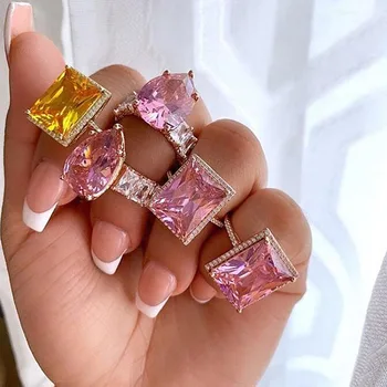 

2020 luxury fashion iced out bling water drop pink pinky baguette cz finger rings for girls women charm engagement jewelry gifts