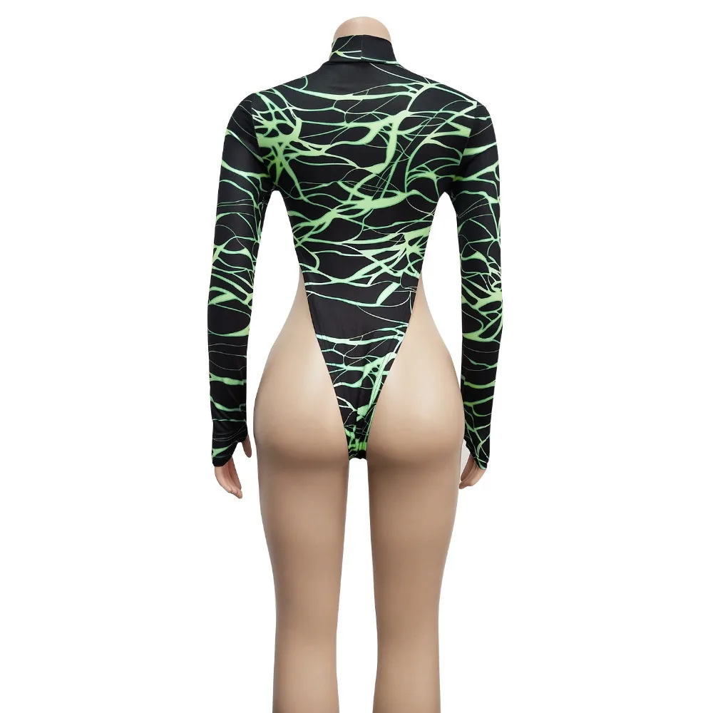 12498001768_892403295