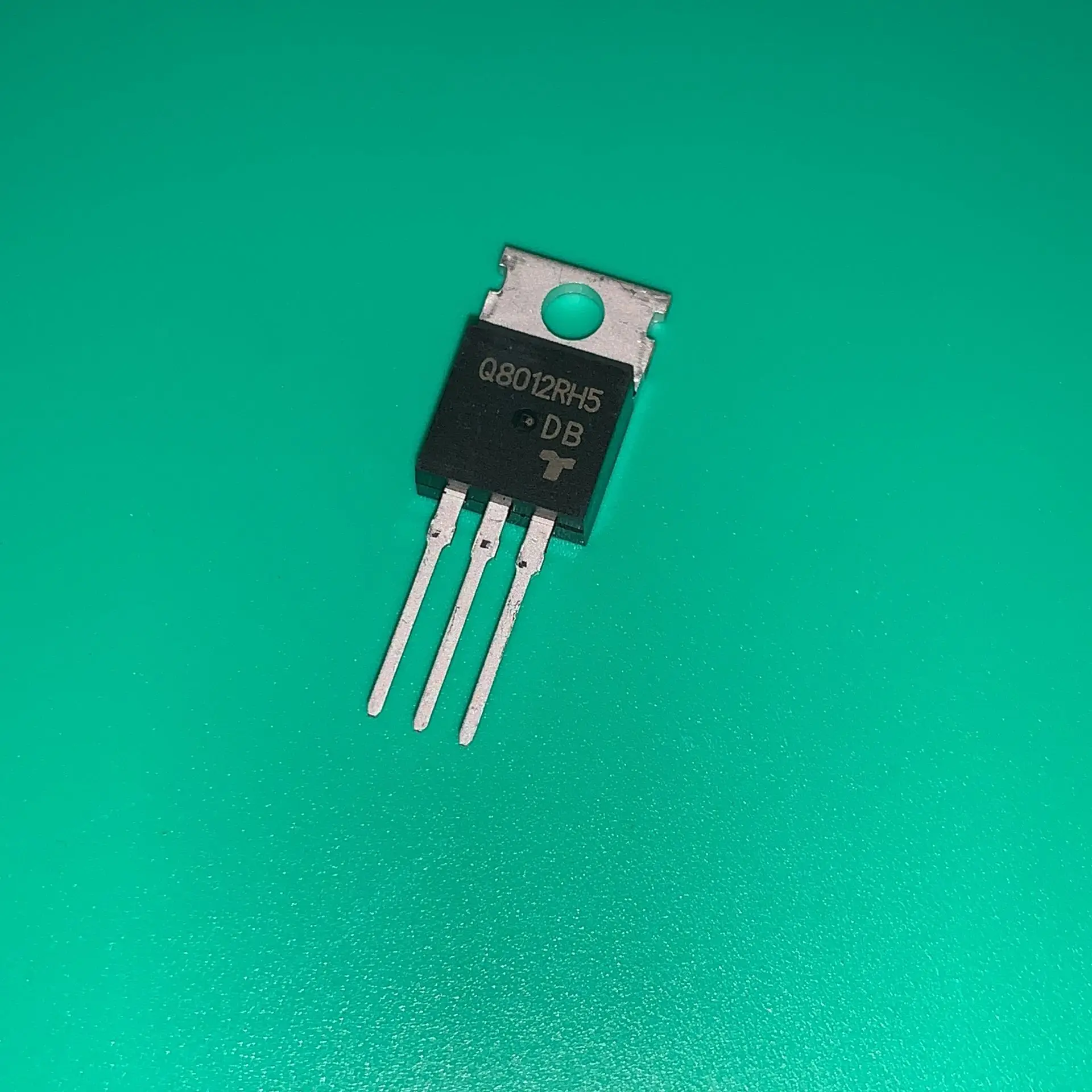 10 шт./лот Q8012RH5 TP-220 Q 8012 RH5 TRIAC ALTERNISTOR 800V 12A TO220 Q8012RH5TP Q8012RH5-TP Q8012R H5 | Обустройство дома
