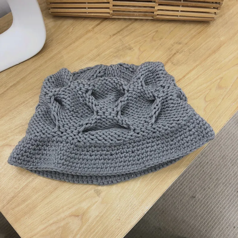 gray SHENGPALAE New Fashion Autumn Solid Twisted Knit Hat Women Casual Tide Elastic High Street Korean Version Hat Female A131 - Цвет: gray