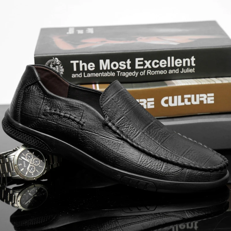 

genuine Leather Mens Shoes Casual Luxury Brand Men Loafers slip on handmade sewing Breathable Driving Shoes Moccasins Men