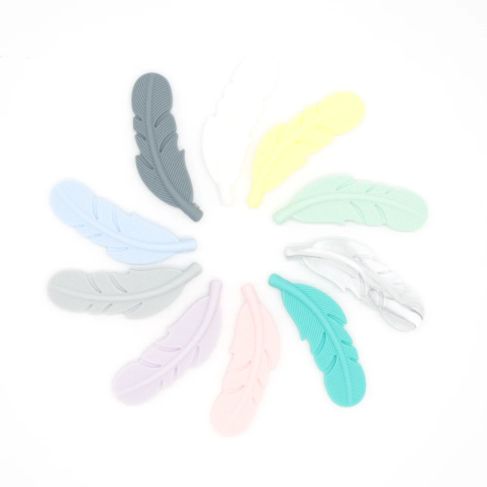 5pcs Mix colors 5 шт., силиконовые перьевые прорезыватели, пищевое перо, силиконовые бусины, BPA бесплатно, жевательные ожерелья, кулоны, пищевая игрушка для прорезывания зубов - Цвет: 5pcs Mix colors