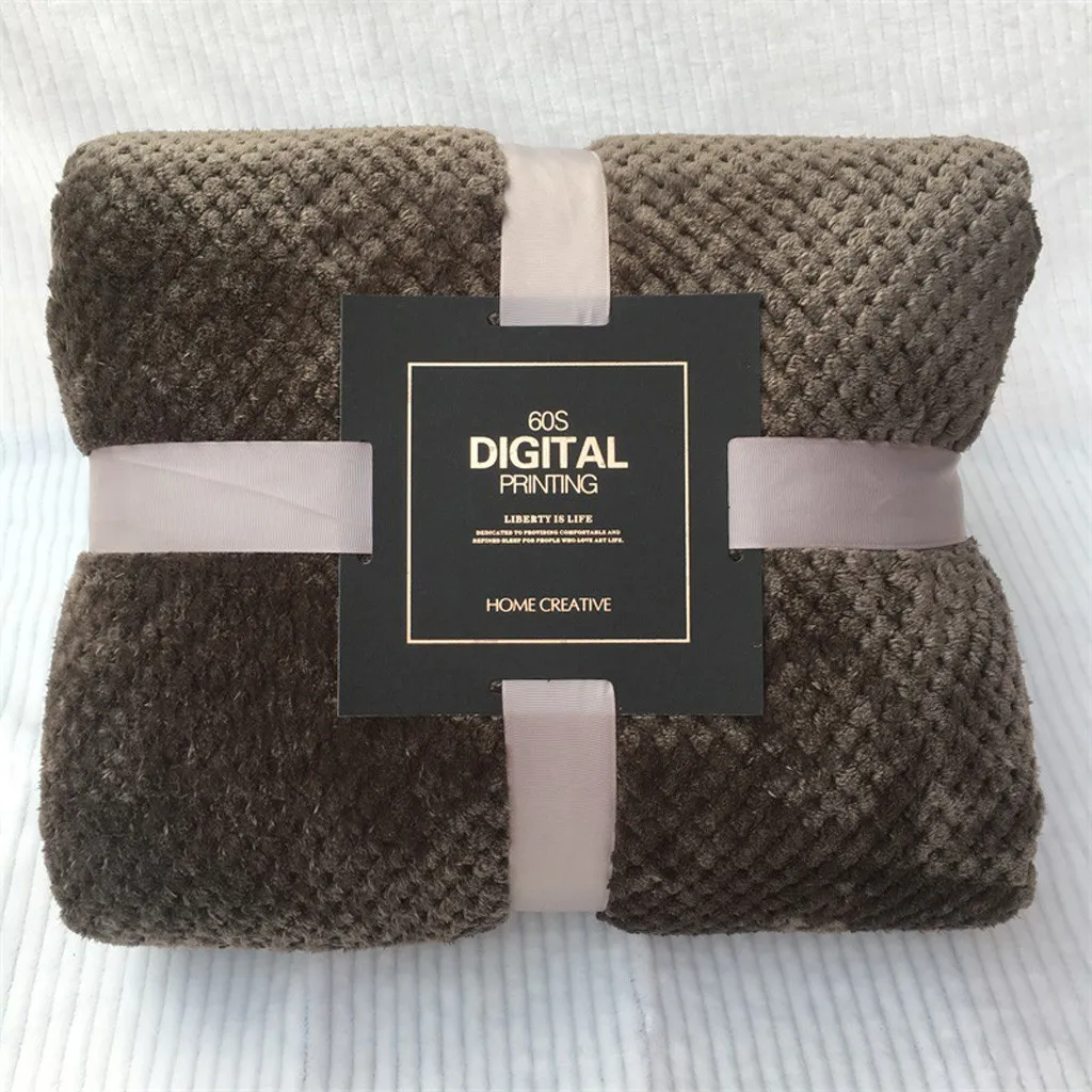 50 70cm Soft Warm Plaid Fleece Bed Blanket Soft Warm Bedding Sheet Large Mesh Flannel Blankets Thick Breathable#SS - Color: 50 70cm