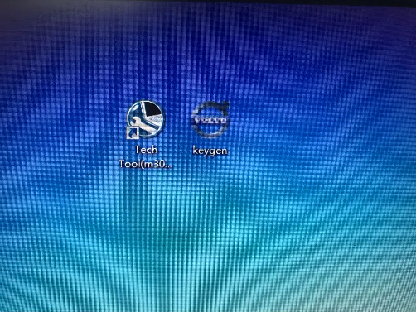 Toughbook CF 52 с интерфейсом 88890300 Vocom несколько языков для диагностики грузовиков Volvo/Renault/UD/Mack