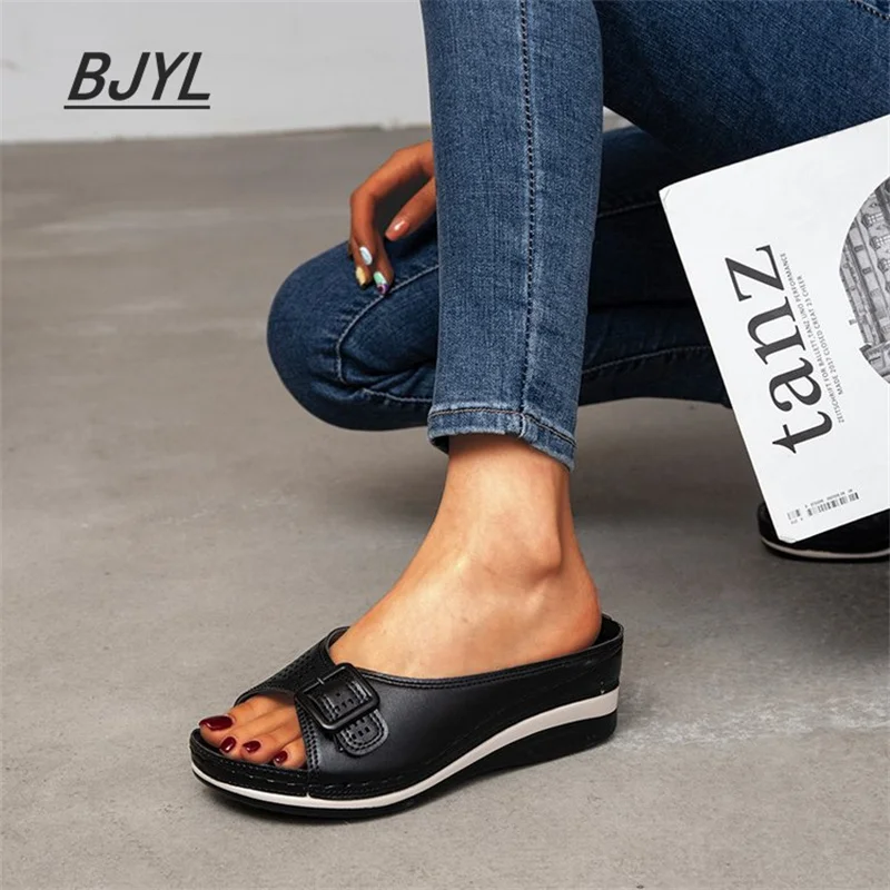Large Size Female Summer One-word Fish Mouth Sandals Slippers Slope Heel Platform Slope Heel Casual Shoes slippers sandals shoes slippers sandals female slippers