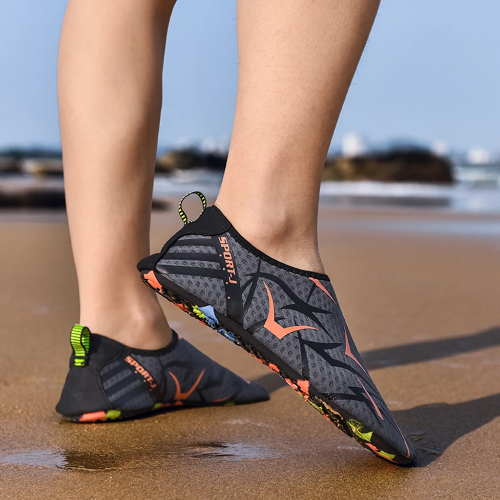 Ultra-Light Water Shoes Beach Swim Pool Barefoot Aqua Sock Swimming Fins Snorkeling Diving Foot Fins for Water Sports