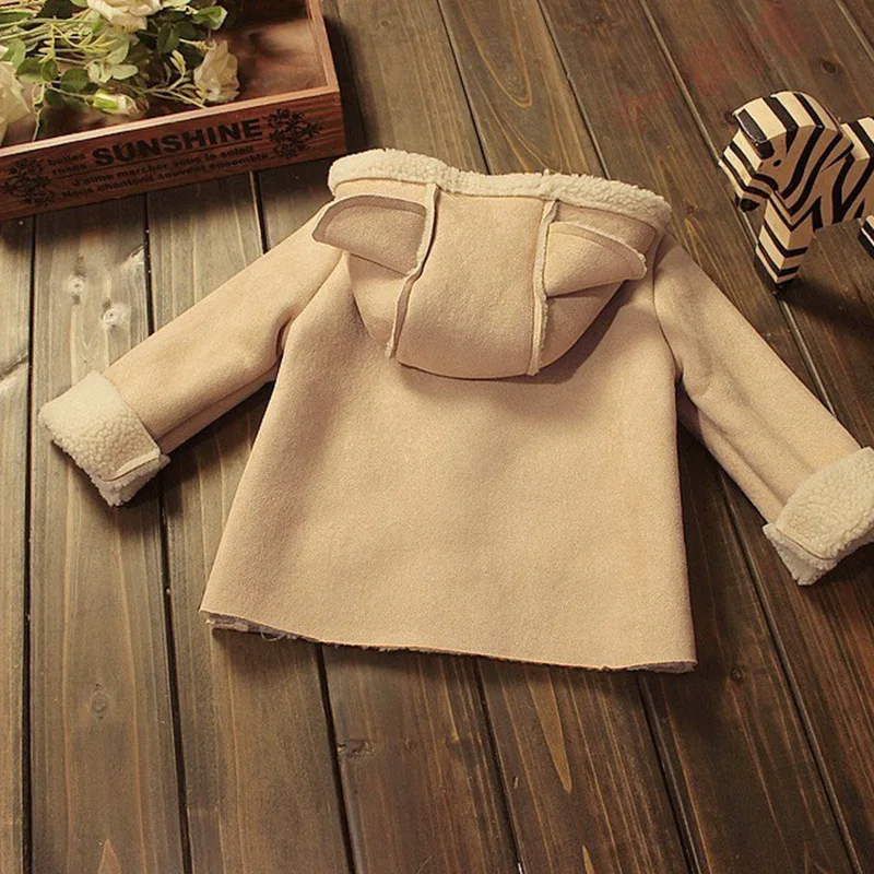 LOOZYKIT пальто из искусственной замши с меховым помпоном для девочек; флисовая куртка с капюшоном; детская осенне-зимняя одежда; детская утепленная одежда; теплая верхняя одежда