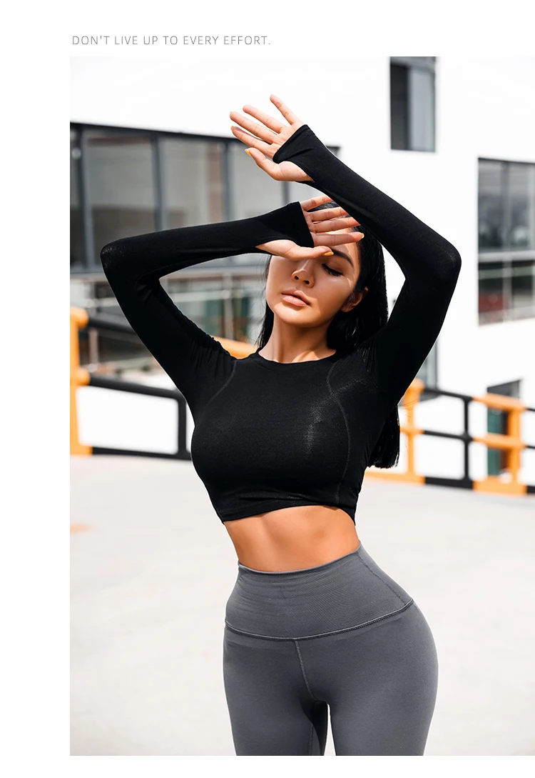 Long-sleeved Sportswear Tight Women Crop top T-shirt Fitness Top Quick dry Suitable Autumn Gym Exercises Yoga shirt T-shirt