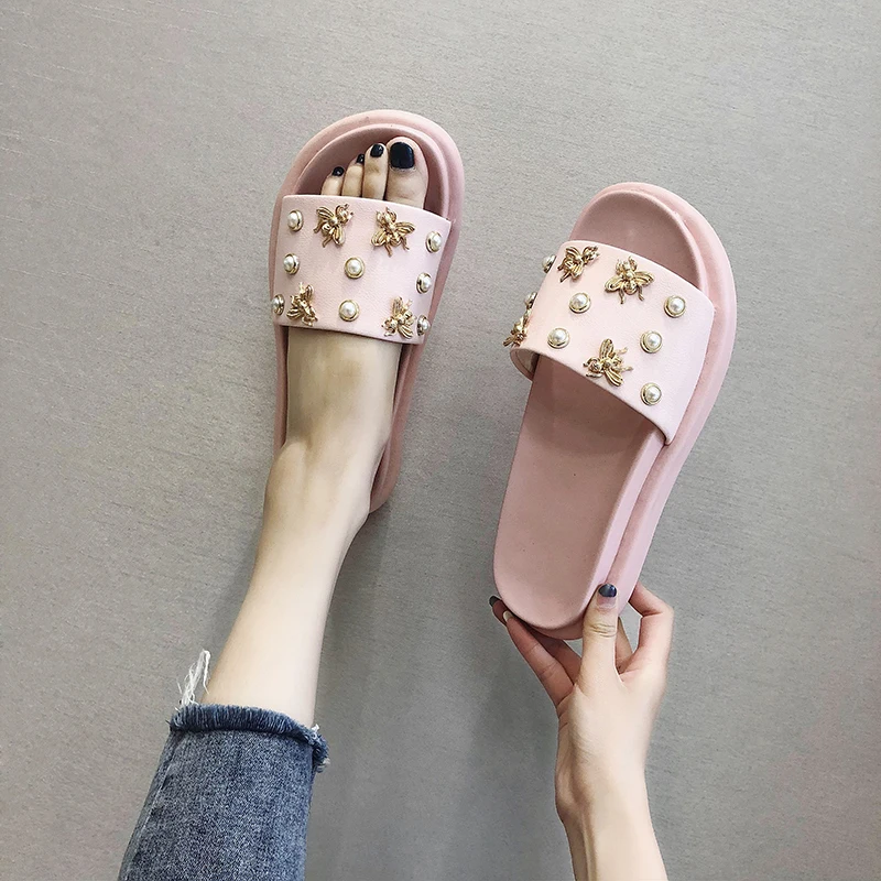 

Slippers Platform Low String Bead Socofy Shoes Women Slides Rivet Fashion Soft 2019 Flat Summer Luxury PU Rubber Basic Low