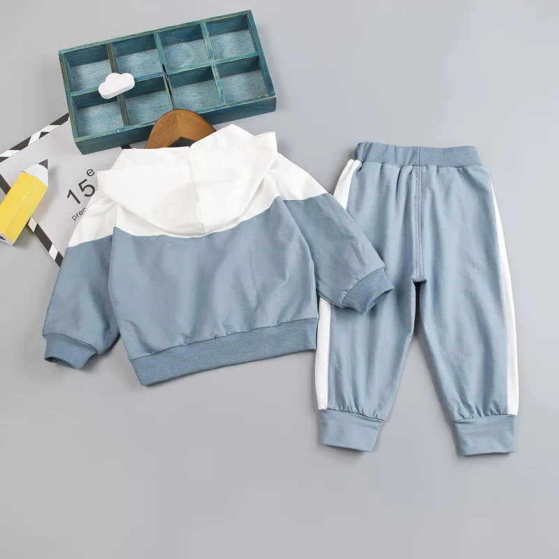 Демисезонный для маленьких мальчиков Хлопковая Одежда для девочек детская повседневная одежда, модная детская куртка в стиле пэчворк топы и брюки; 2 шт./компл. спортивный костюм для малышей