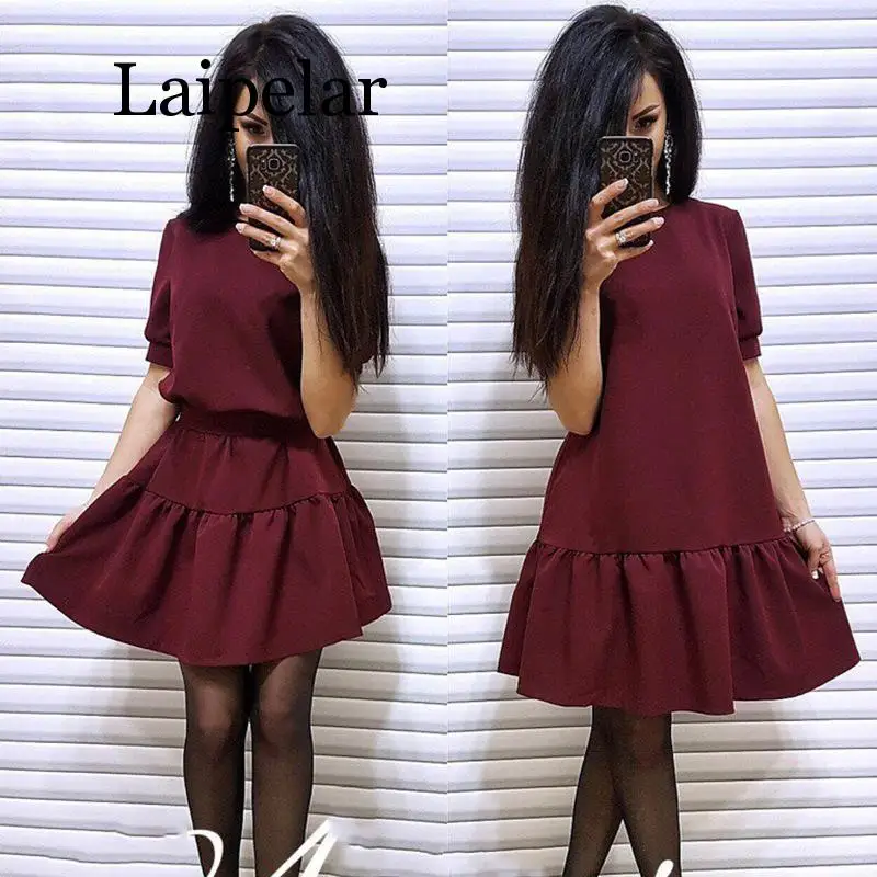 Платье женское ТРАПЕЦИЕВИДНОЕ кружеввечерние однотонное с коротким рукавом и