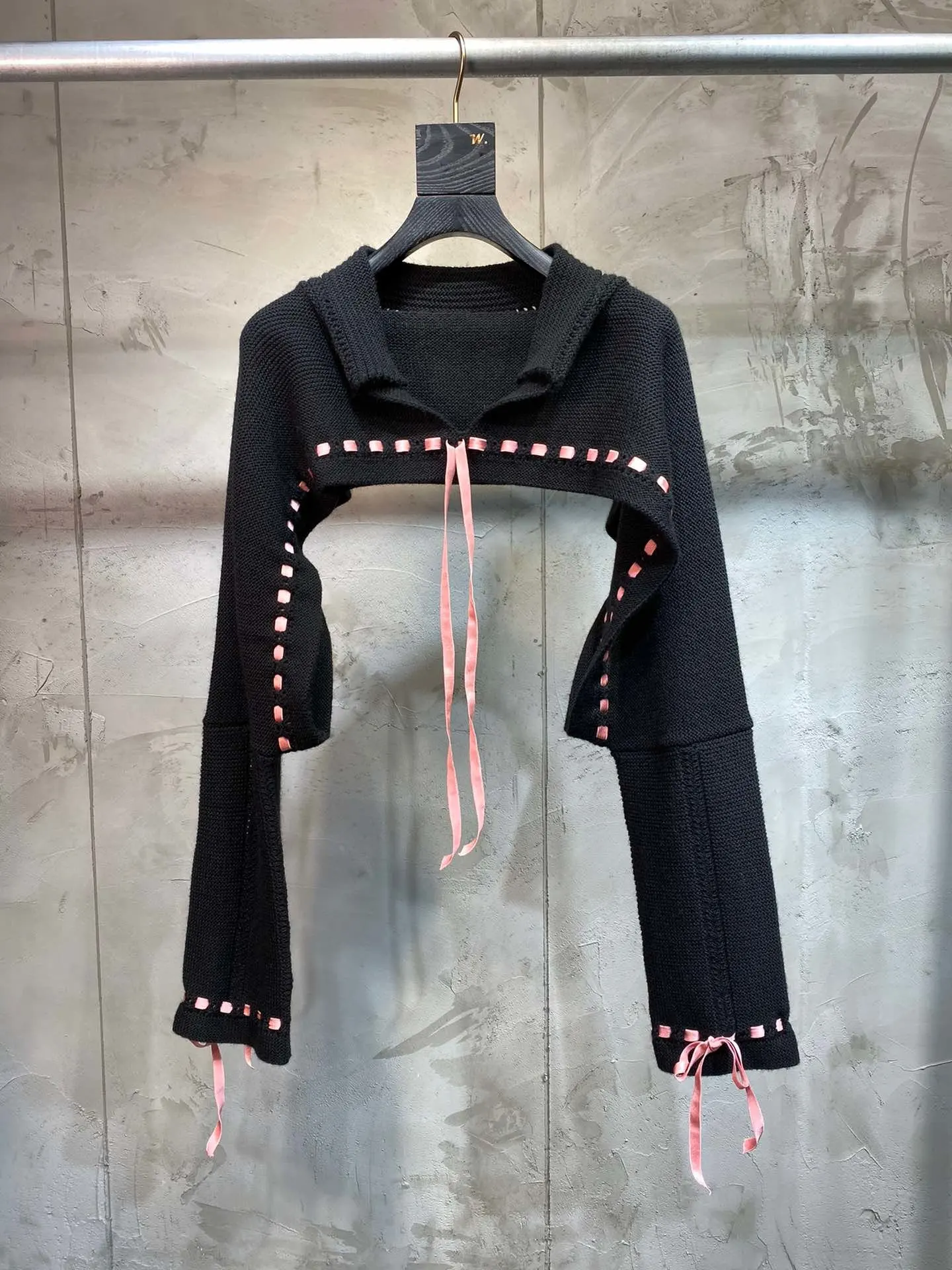 Новая женская мода длинный рукав стоячий воротник шнурок свитер 1225 - Цвет: Черный