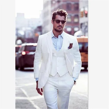 

New Classic Men’s Suit Smolking Noivo Terno Slim Fit Easculino Evening Suits For Men Ivory Groom Suit Tuxedos 2 Button Peak Lape