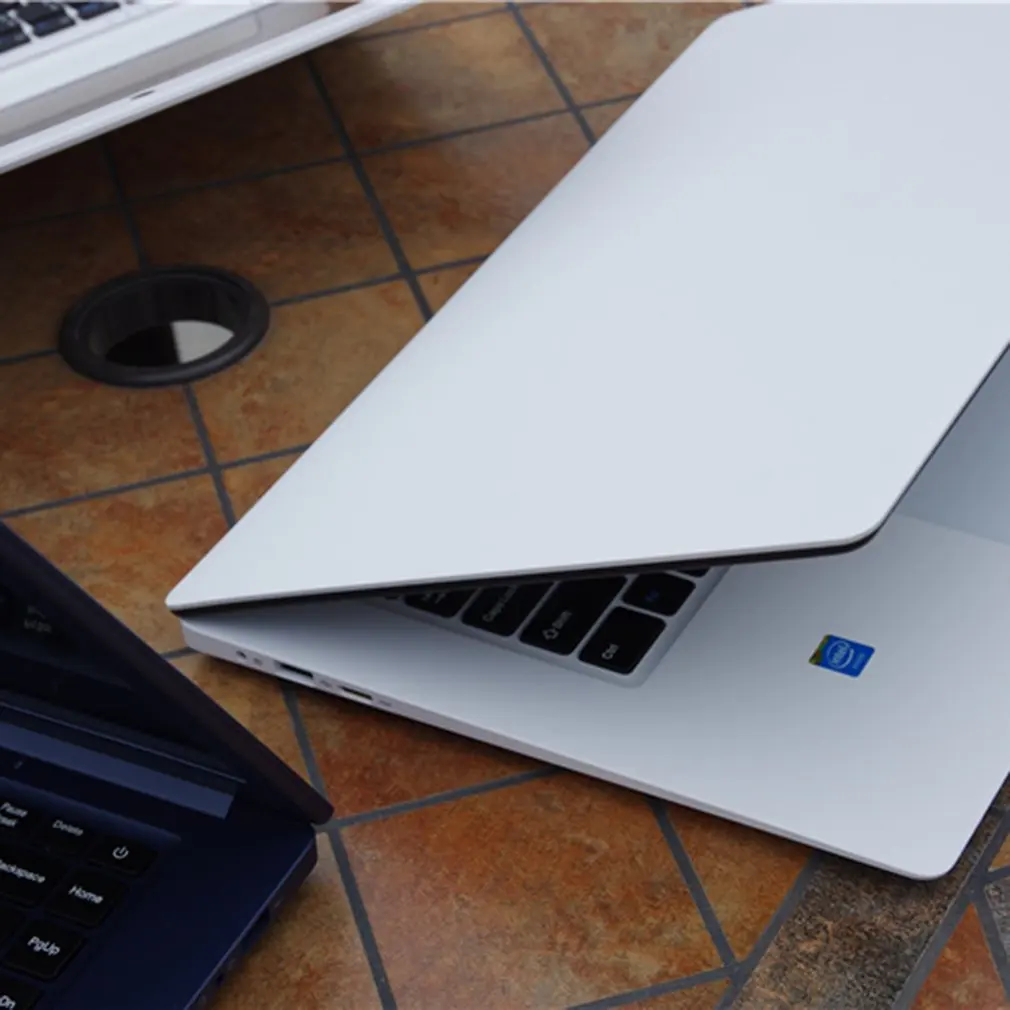 Portable 15.6 Inch 2GB+32GB Laptop Activated Camera WIFI Laptop Notebook 6000mah Battery Durable Laptop EU Plug