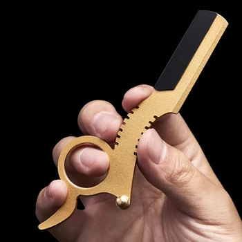 

Professional Straight Edge Barber Razor Travel Home Barber Razor with Easy Blades Replacement Mechanism Beard Shaving