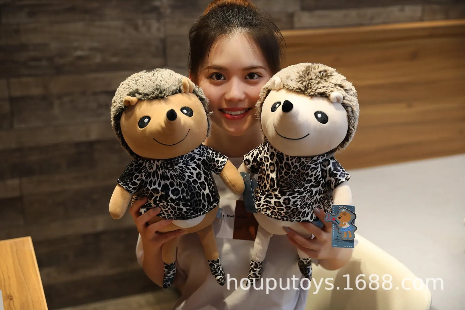 

Leopord Pattern Little Hedgehog Plush Toys Doll Bed Pajama Doll Pillow