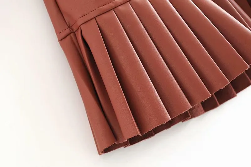 12179541796_534086626