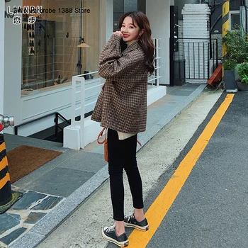 

Plaid tweed coat women short short short autumn winter 2020 new Korean loose versatile small tweed coat