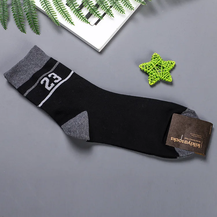5 Сшитые цветные полосатые носки с цифрами 23 мужские хлопковые носки Осенние повседневные спортивные модные персонализированные дышащие мягкие удобные - Цвет: 5