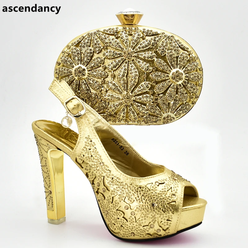 Новейшая итальянская дизайнерская обувь и сумка в комплекте украшенные стразами