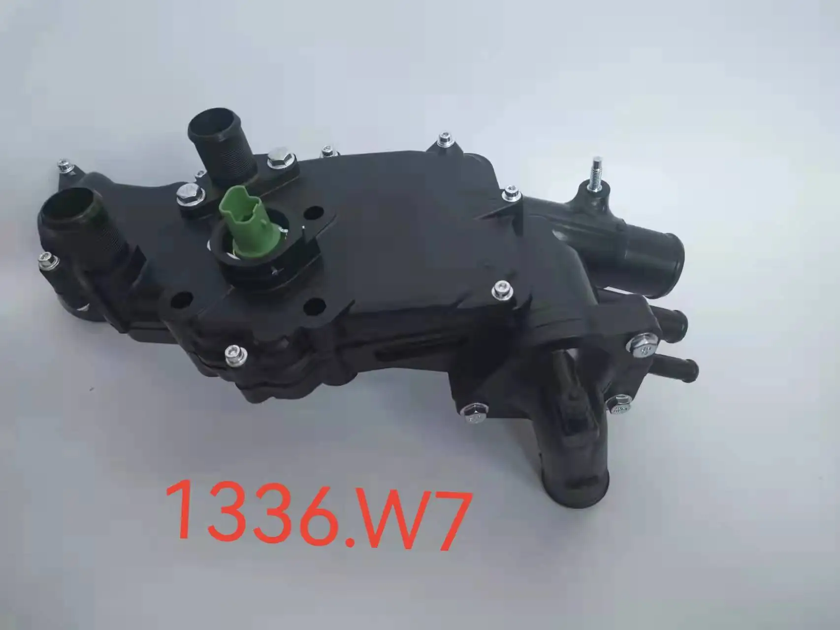 FOR Car Accessory AUTO Thermostat Peugeot 307 406 607 Pareja 2.0 1336.V4 1336.T0 1336.W7 1 1336.R8 1336.S4 9643211880