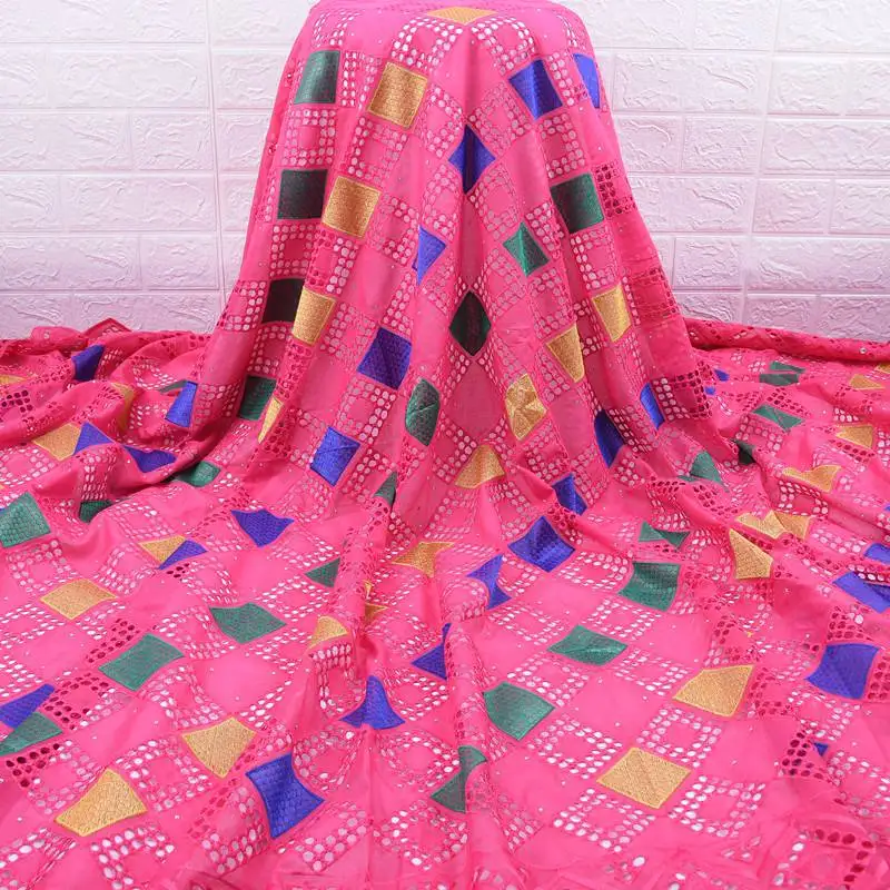 He5ec3ff38ea04e2ebe19bff27e2d90a0U