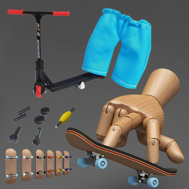 Tech Fingerboard Wooden mini skateboard Set Finger Scooter Skate With