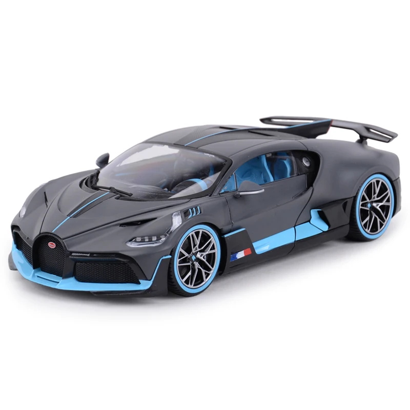 Bburago 1:18 Bugatti Divo спортивный автомобиль статическая литая модель сплава Модель автомобиля