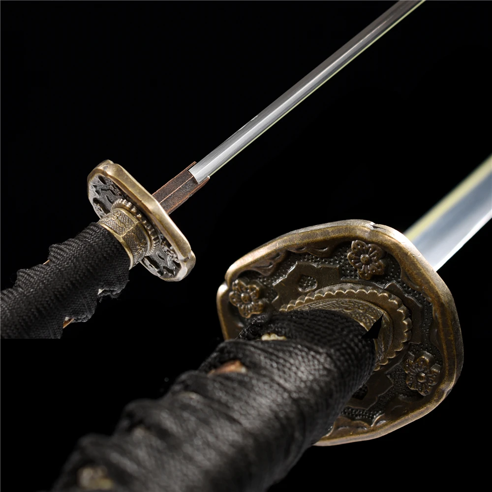 New patent handmade fluorescence real sharp japanese samurai katana sword high carbon steel tanto 98 gunto