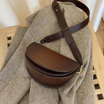 

Autumn and winter leisure retro small bag women new Hong Kong style fashion crocodile pattern wild shoulder slung saddle bag