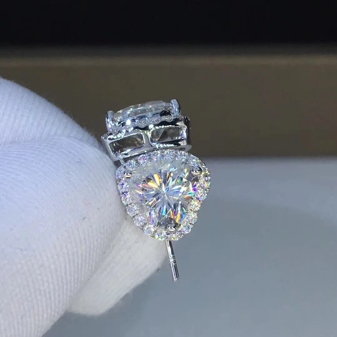 Поэтический еврей магазин сердце Moissanite Cut всего 2.00ct Алмазный тест прошел Moissanite серьги из белого золота серьги-гвоздики