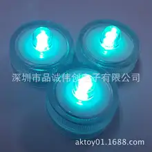 В настоящее время доступный источник светодиодный Водонепроницаемая свеча свет зубчатый погружения светло-сине-зеленый водонепроницаемый свет аквариума