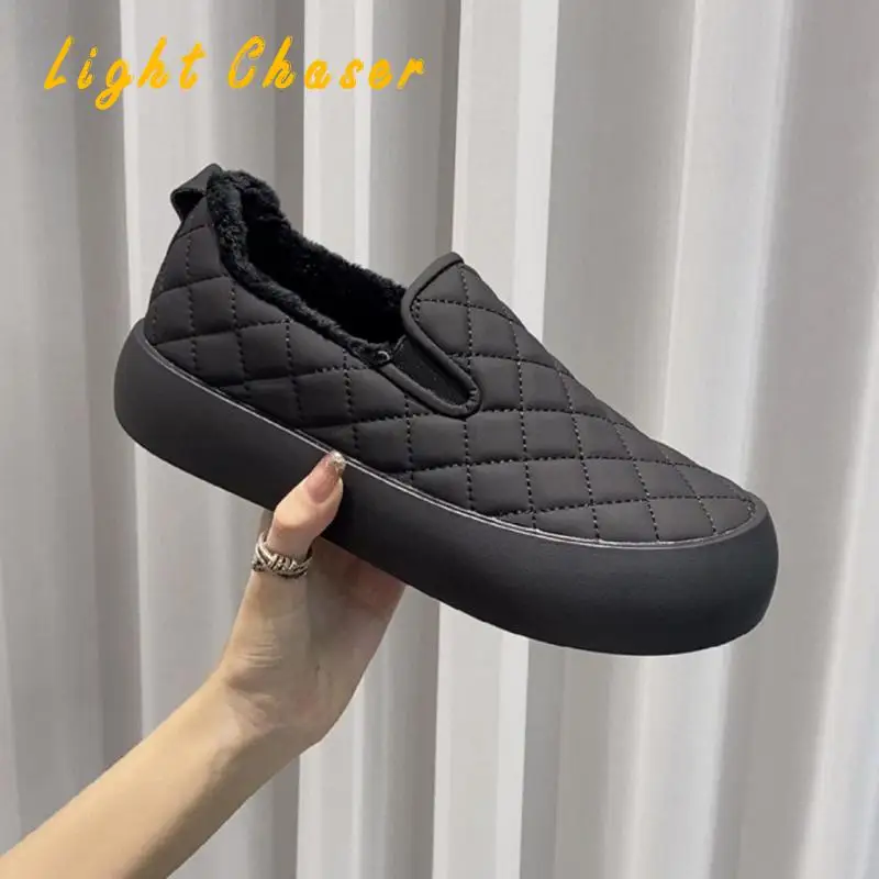 Women Boots Ultralight Winter Shoes Women Ankle Botas Mujer Waterpoor Snow Boots Female Slip On Flat Casual Shoes Plush Footwear