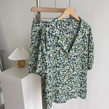 

Summer Women Floral Two Piece Set V Neck Short Sleeved Shirts + Wide Leg Shorts 2 Piece Set Outfit