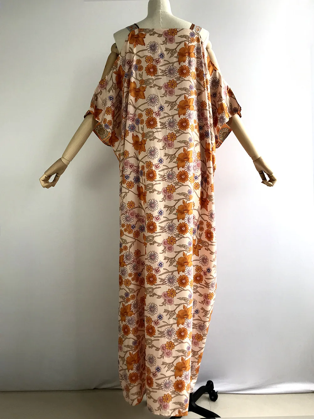 11777046916_916057475