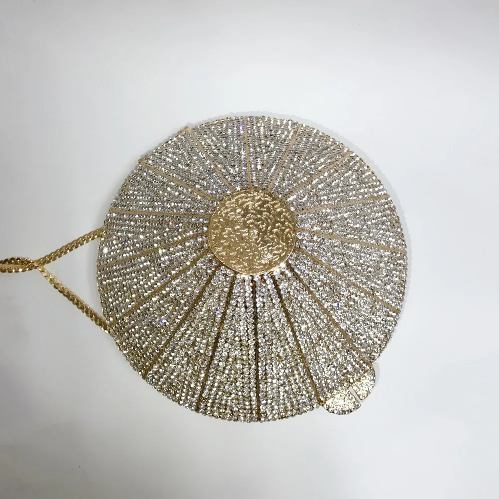 11215963985_1272646518